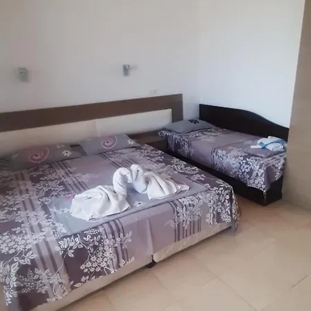 Mira Bay 1